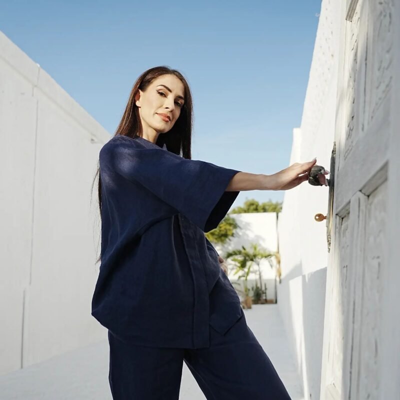 Linen Set - Navy Blue - Image 3